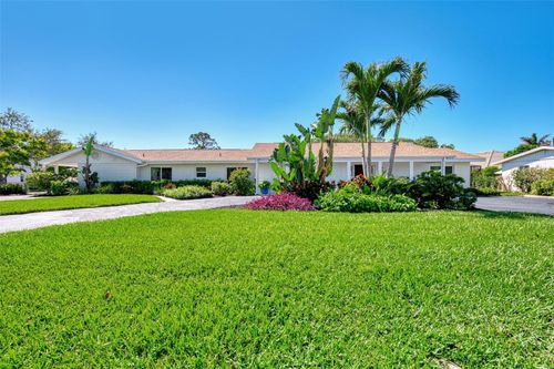 400 Nokomis Ave S, VENICE, FL, 34285-2617 | Card Image