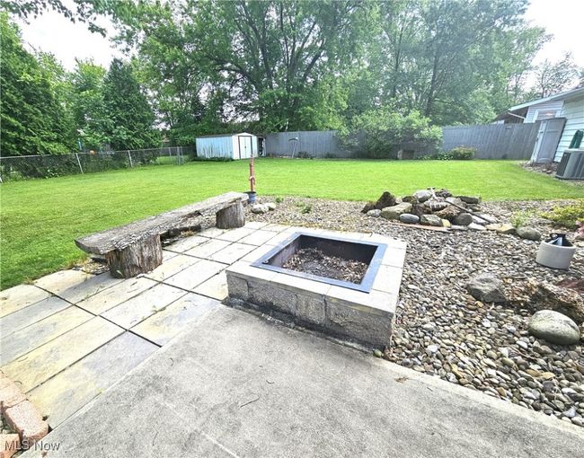 624 Shaker Dr, House other with 3 bedrooms, 2 bathrooms and null parking in Medina OH | Image 22