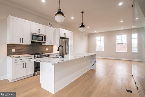 2721 Lorraine Court, PHILADELPHIA, PA, 19131 | Card Image