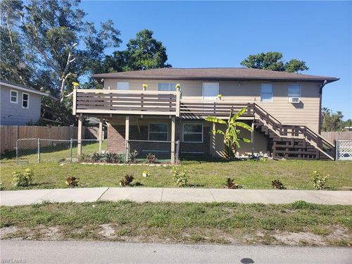 446 San Bernardino St, NORTH FORT MYERS, FL, 33903-3337 | Card Image