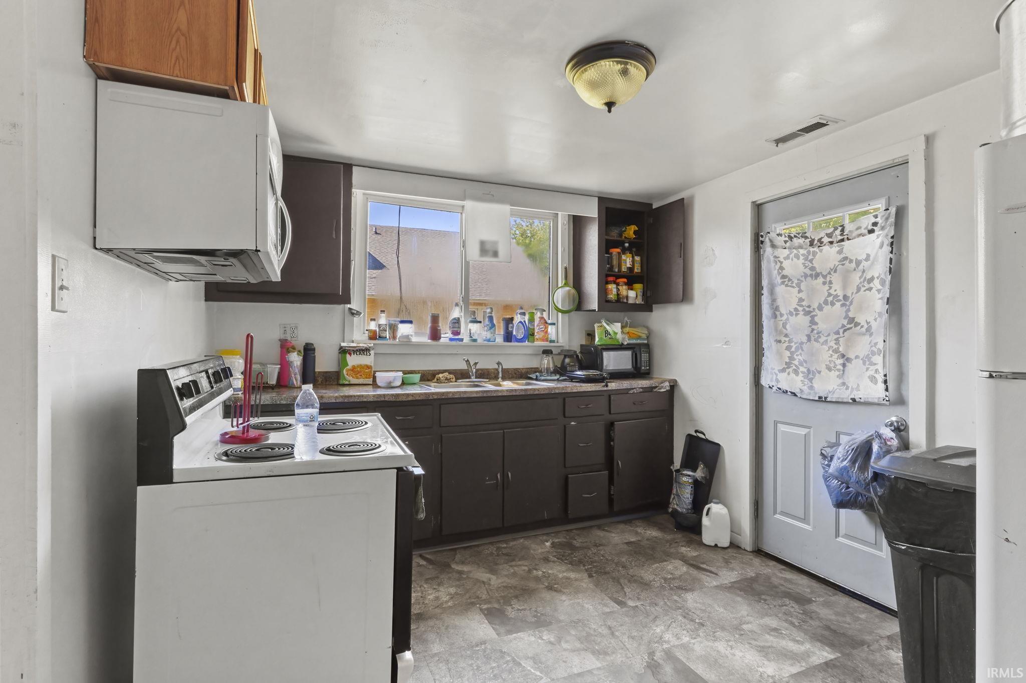 Residential Income in Huntington 2