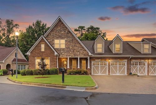 2327 Sandy Oaks Dr, Marietta, GA, 30066-7240 | Card Image