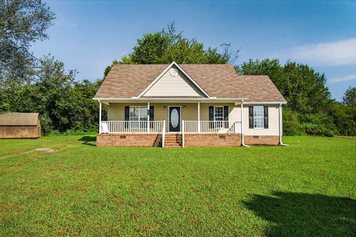 7 Summerfield Dr, Fayetteville, TN, 37334-7096 | Card Image