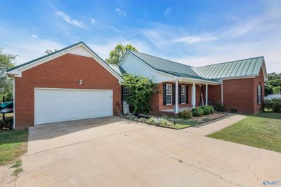 178 County Road 556, House other with 4 bedrooms, 3 bathrooms and null parking in Rogersville AL | Image 2