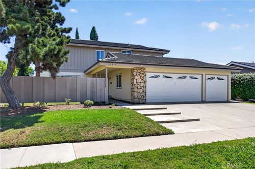 11244 Snowdrop Ave, Fountain Valley, CA, 92708-1754 | Card Image