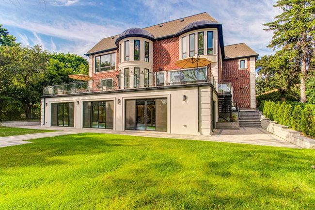 8 Cavalier Cres, House other with 5 bedrooms, 8 bathrooms and 11 parking in Thornhill ON | Image 11