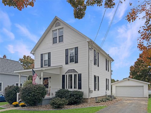 126 Jefferson St, Linesville, PA, 16424-9758 | Card Image