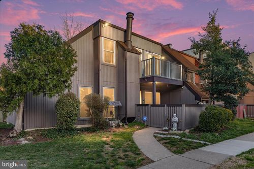 18-3948 Woodhue Pl, ALEXANDRIA, VA, 22309-3895 | Card Image