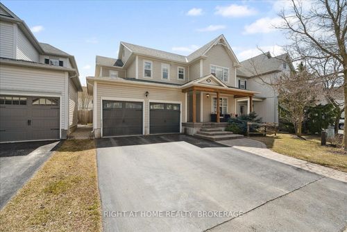 22 Bonnette St, Acton, ON, L7J2Z8 | Card Image
