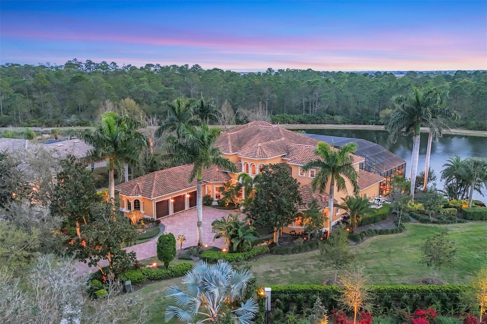Farington Ct, Bradenton, FL 34202