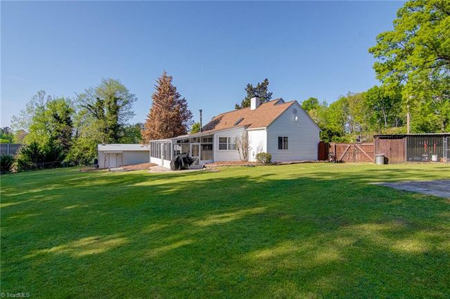 242 Crestwood Cir, House other with 3 bedrooms, 2 bathrooms and null parking in High Point NC | Image 32