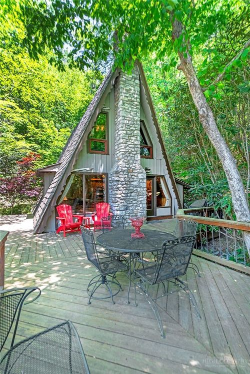 268 Cherry, Boone, NC, 28607-5752 | Card Image