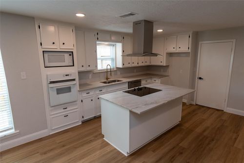 13607 Meisterwood Dr, Houston, TX, 77065-1003 | Card Image