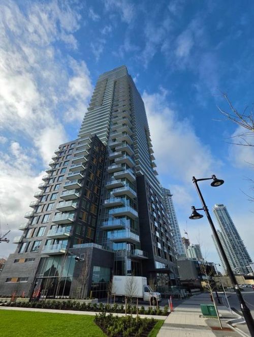 1807-567 Emerson St, Coquitlam, BC, V3J0M8 | Card Image