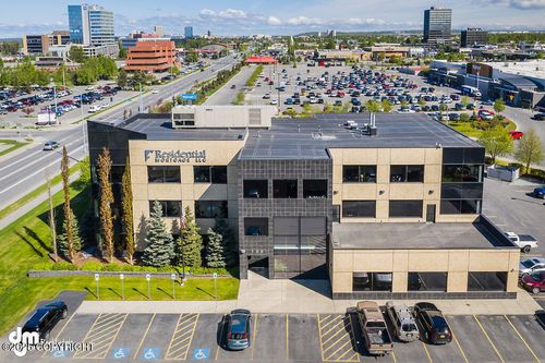 100 Calais Dr, Anchorage, AK, 99503-4049 | Card Image