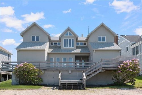 160 Sand Hill Cove Rd, Narragansett, RI, 02882-5714 | Card Image