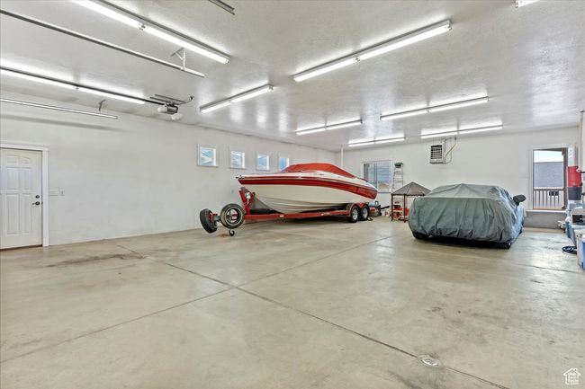 898 E 260 N, House other with 4 bedrooms, 5 bathrooms and 9 parking in Hyde Park UT | Image 42