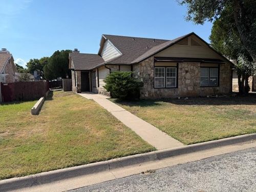 2715 Selman Dr, San Angelo, TX, 76905-4294 | Card Image