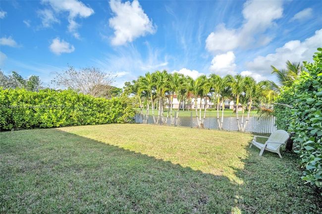 1291 Sw 113 Th Way, House other with 3 bedrooms, 3 bathrooms and null parking in Pembroke Pines FL | Image 39