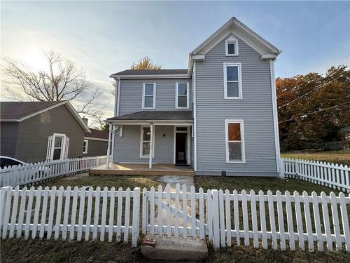 308 N 16th St, Lexington, MO, 64067-1159 | Card Image