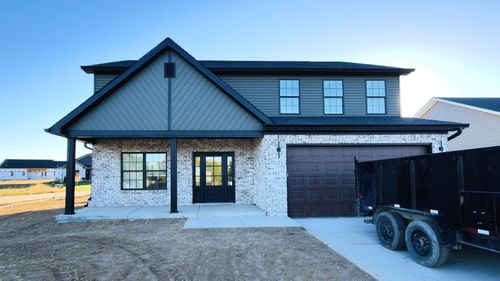 613-613 Comanche Dr, Richmond, KY, 40475-6611 | Card Image