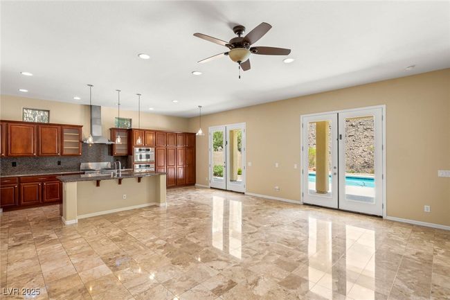 17 Morninglow Pass, House other with 4 bedrooms, 4 bathrooms and null parking in Henderson NV | Image 13