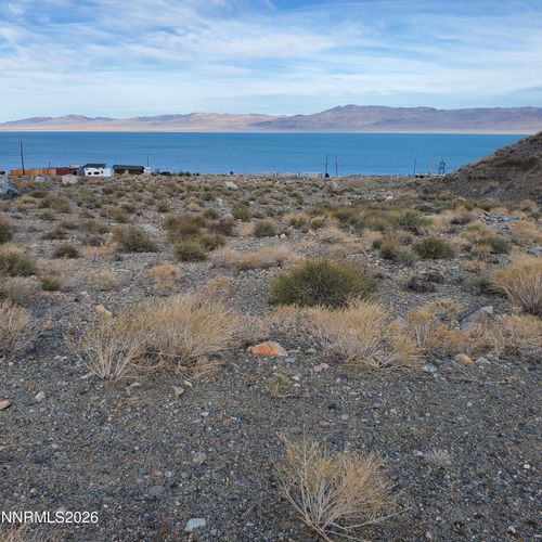 226 Debbie Dr, Walker Lake, NV, 89415-9626 | Card Image