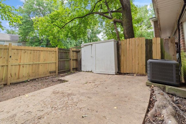 5250 - 5250 Flowering Peach Dr, House other with 3 bedrooms, 2 bathrooms and null parking in Memphis TN | Image 19