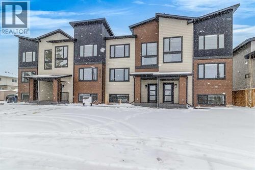 4309 48 Avenue, Sylvan Lake, AB, T4S1N5 | Card Image