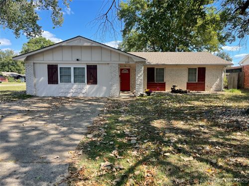 520 Belmont Rd, Muskogee, OK, 74403-3911 | Card Image