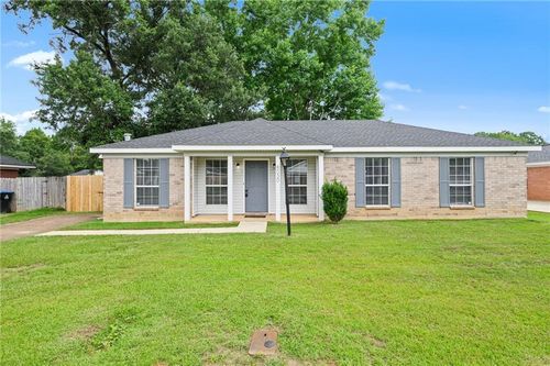 8030 Woodland Way, Semmes, AL, 36575-7408 | Card Image