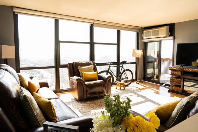 APT-1902 - 2901 S Michigan Ave, Home with 2 bedrooms, 2 bathrooms and null parking in CHICAGO IL | Image 12
