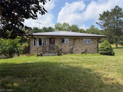 3246 Tabor Ridge Rd Ne, Mineral City, OH, 44656-9312 | Card Image