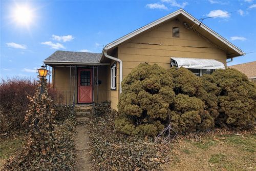 543 Schuyler Ave, Elmira, NY, 14904-2447 | Card Image