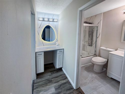 48e-5922 Nw 21st St, Lauderhill, FL, 33313-3110 | Card Image
