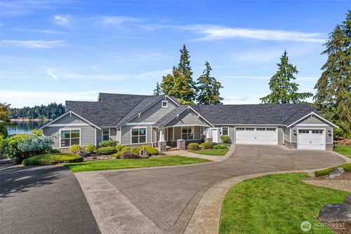 4827 Bayshore Ln Nw, Olympia, WA, 98502-3689 | Card Image