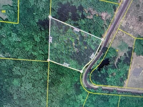 3 Suzy Cv, Savannah, TN, 38372 | Card Image