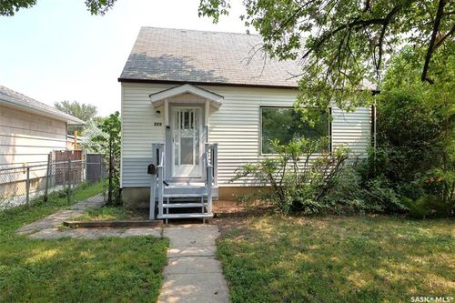 859 Pasqua Street, Regina, SK, S4T4K7 | Card Image