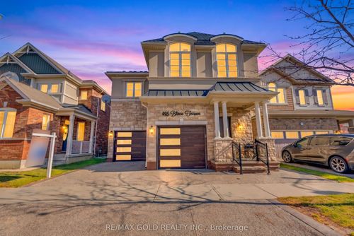 495 Blinco Terr, Milton, ON, L9T8Y8 | Card Image