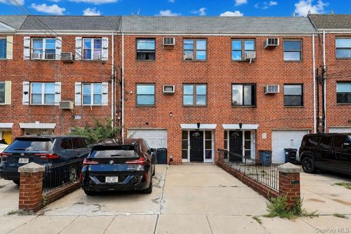 30-34 71st St, East Elmhurst, NY, 11370-1413 | Card Image