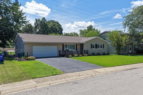 533 Buckingham Drive, Decatur, IL, 62526 | Card Image