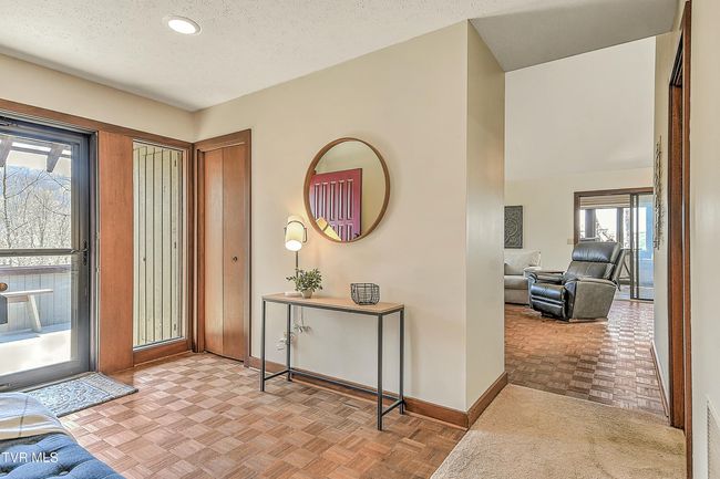 55 Grove Hill Rd, House other with 3 bedrooms, 4 bathrooms and null parking in Kingsport TN | Image 9