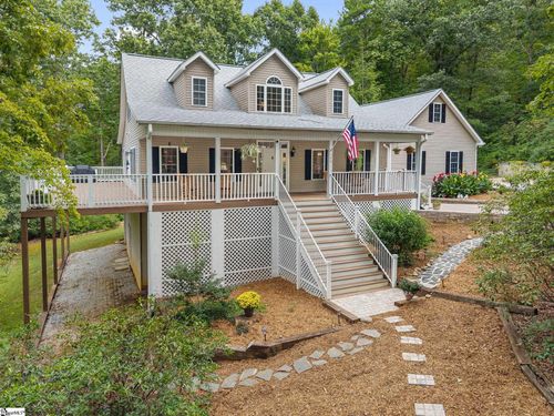 130 Dorothy Ln, Pickens, SC, 29671-8301 | Card Image