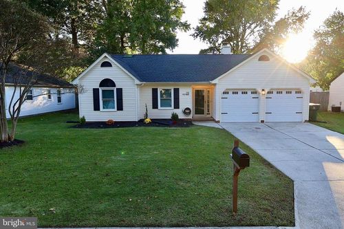 733 Casey Ter, NEWPORT NEWS, VA, 23601-4631 | Card Image