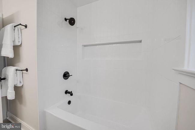 9051 Laurel Hill Ct, House other with 5 bedrooms, 4 bathrooms and null parking in VIENNA VA | Image 34