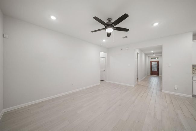 18810 Brookside Ridge Ln, House other with 3 bedrooms, 2 bathrooms and 2 parking in Manvel TX | Image 6