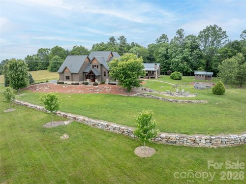 4862 Pinnacle Mountain Rd, Zirconia, NC, 28790-6759 | Card Image