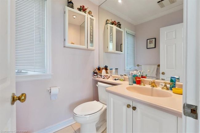 20 Lakeside Dr, House other with 5 bedrooms, 3 bathrooms and 6 parking in Grimsby ON | Image 18