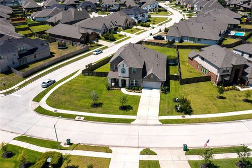 32457 Soaring Willow Way, Conroe, TX, 77385-2056 | Card Image