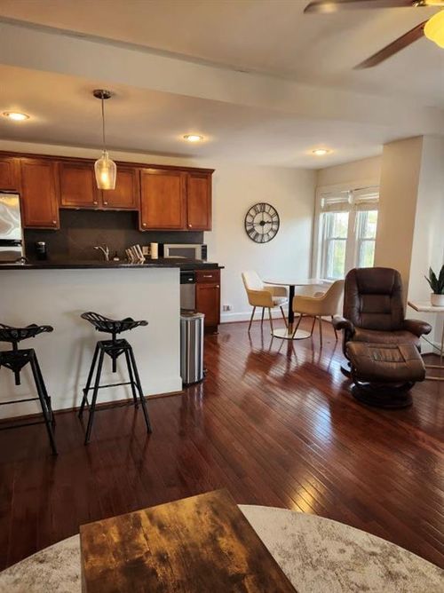 apt-6a-323 Emanuel Cleaver Ii Blvd, Kansas City, MO, 64112-1762 | Card Image